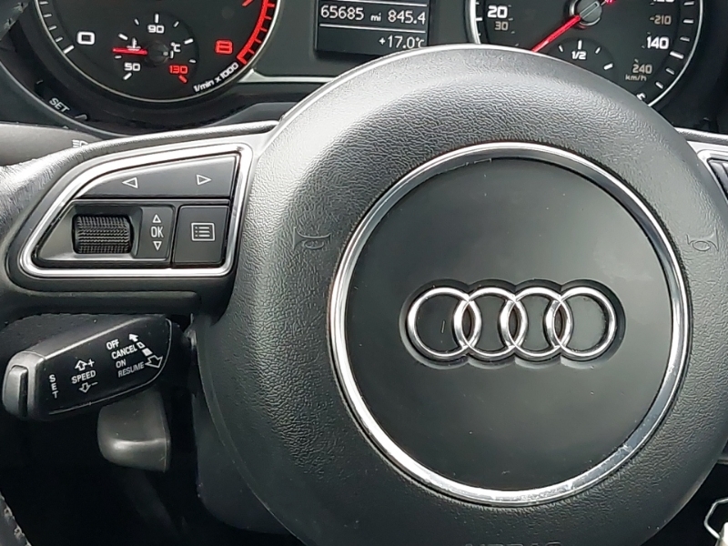 Audi A1 Black Edition Black #12