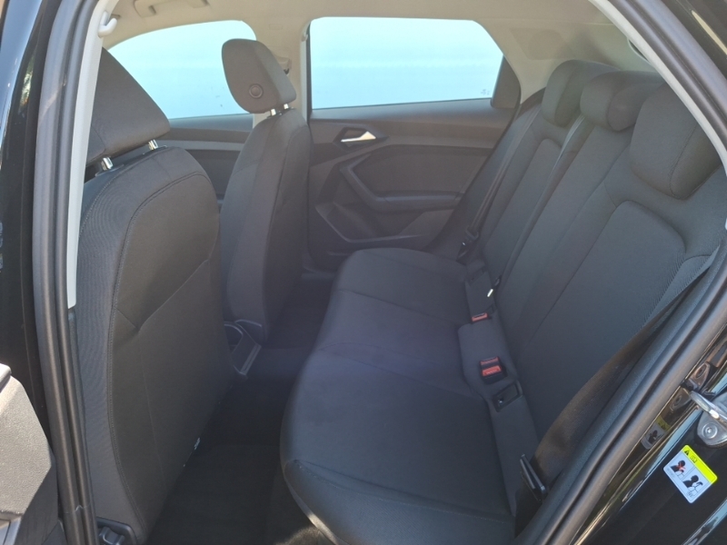 Audi A1 30 Tfsi 110 Technik S Tronic Black #6