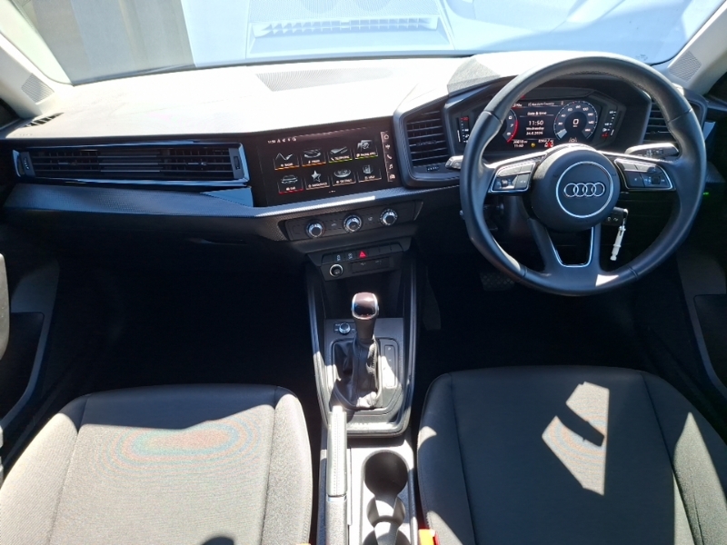 Audi A1 30 Tfsi 110 Technik S Tronic Black #3