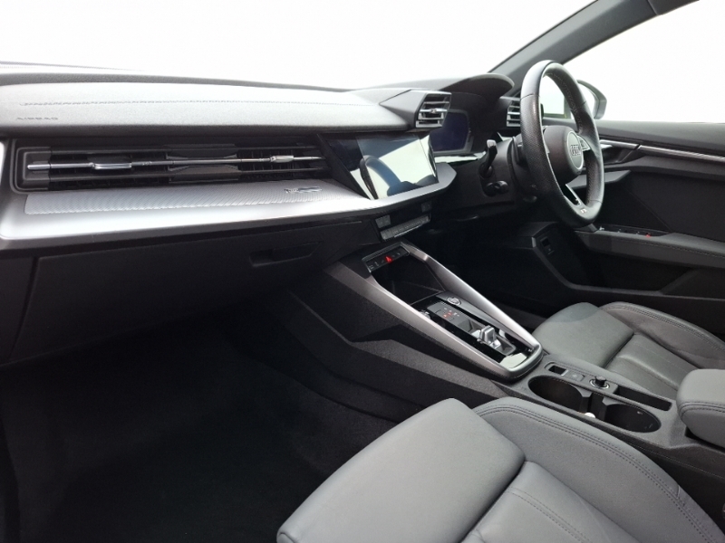 Audi A3 40 Tfsi E S Line S Tronic CV23YSF White #5