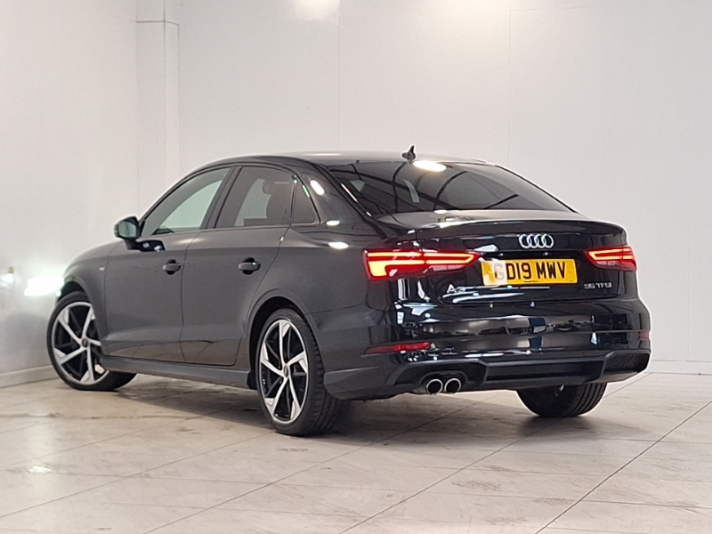 Audi A3 35 Tfsi Black Edition S Tronic Black #2