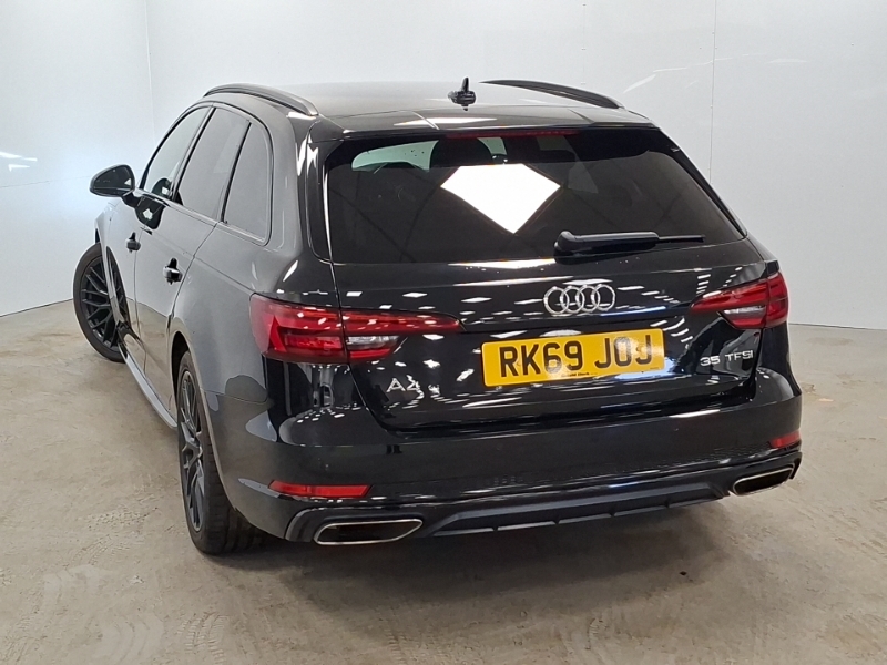 Audi A4 35 Tfsi Black Edition Black #2
