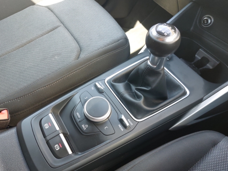 Audi Q2 Diesel  #17