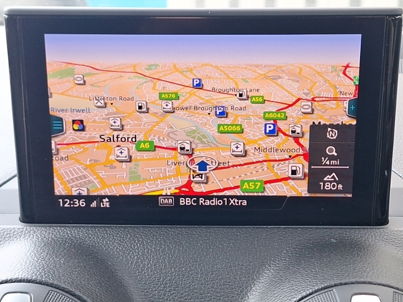 Audi Q2 30 Tdi Technik Black #10