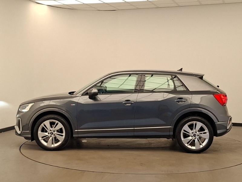 Audi Q2 35 Tfsi S Line Grey #4