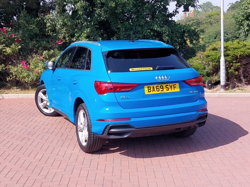 Audi Q3 35 Tfsi S Line Blue #2