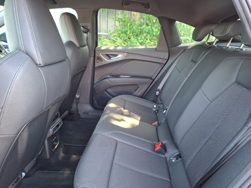 Audi Q4 E Tron 150Kw 40 82Kwh S Line Cstech Pack Black #6