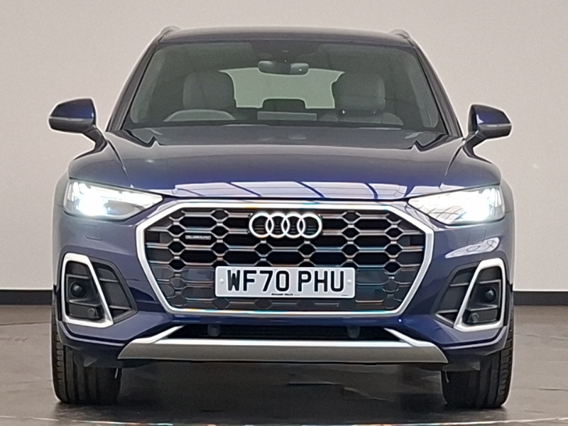 Audi Q5  Black #16
