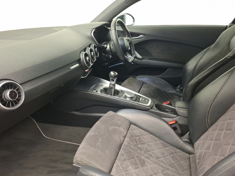Audi TT 1.8T Fsi Black Edition Grey #5