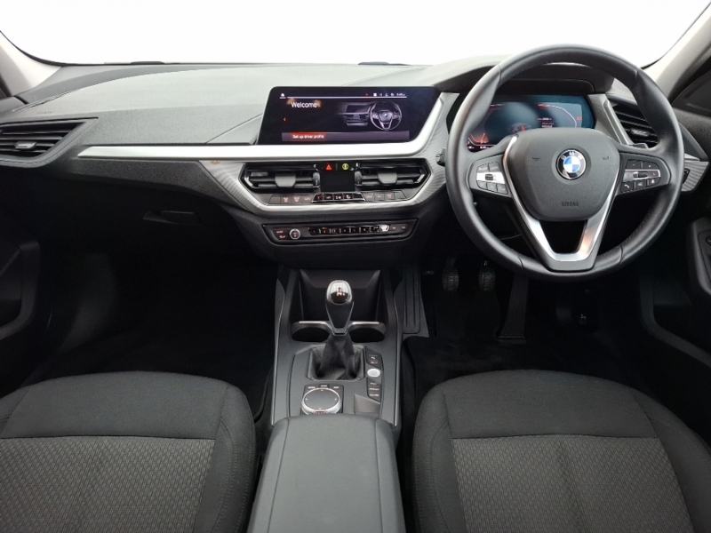 BMW 1 Series 118I 136 Se Live Cockpit Professional Black #3