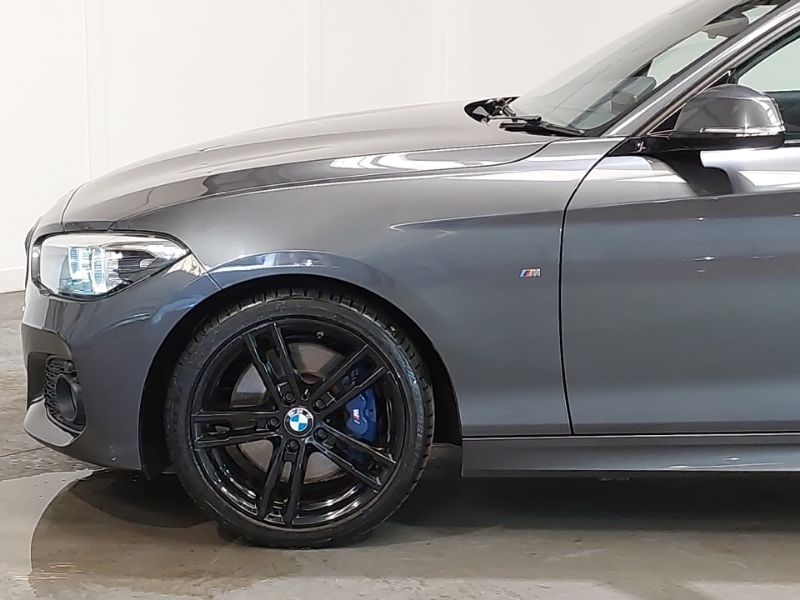 BMW 1 Series Hatchback Grey #19