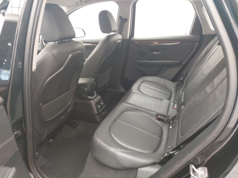BMW 2 Series 225Xe Luxury Black #6