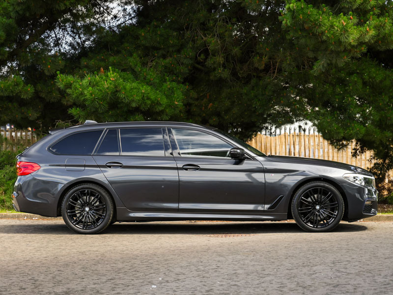 BMW 5 Series 520I M Sport Grey #3