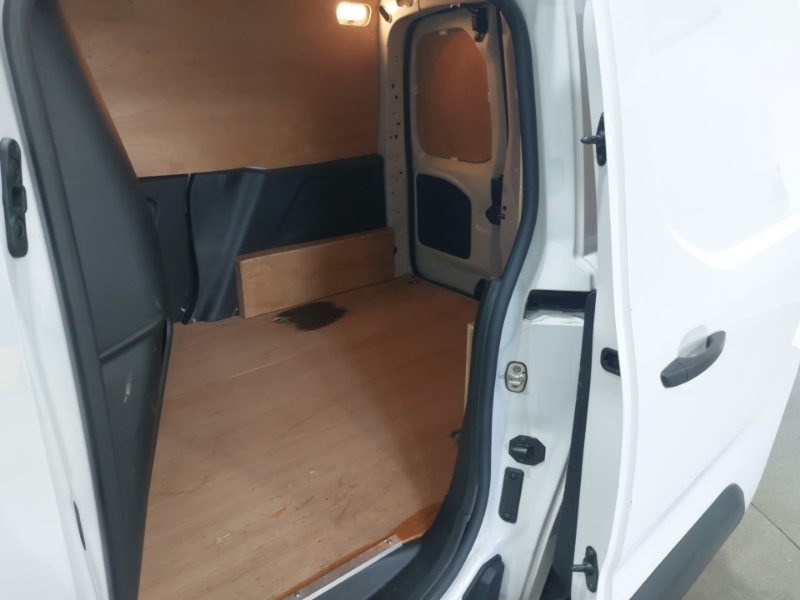 Citroen Berlingo 1.5 Bluehdi 1000Kg Enterprise Ed 100Ps 6 Speed Ss White #6