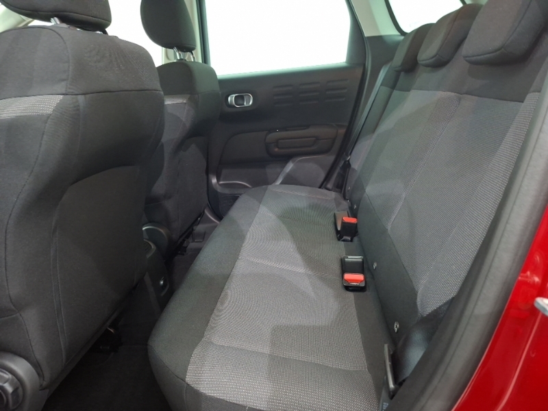 Citroen C3 Aircross 1.2 Puretech 130 Shine Eat6 Red #6