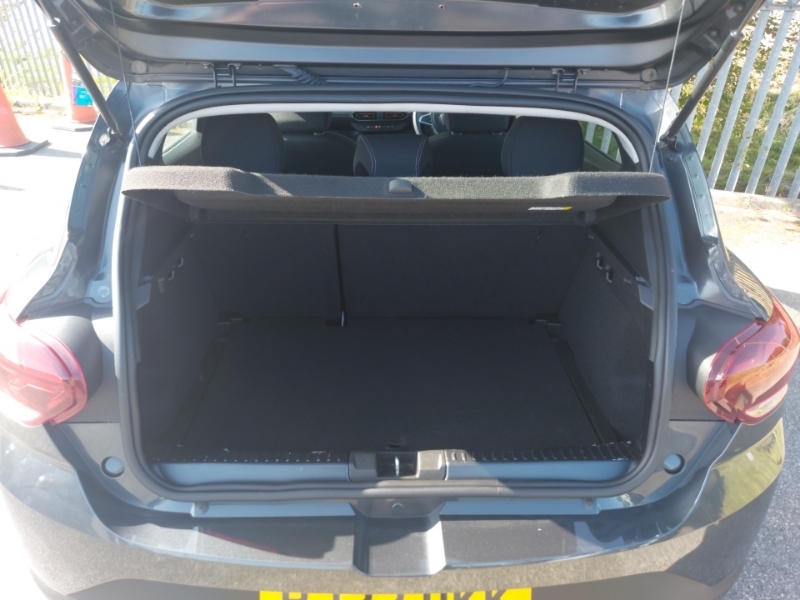 Dacia Sandero Stepway Prestige Red #14