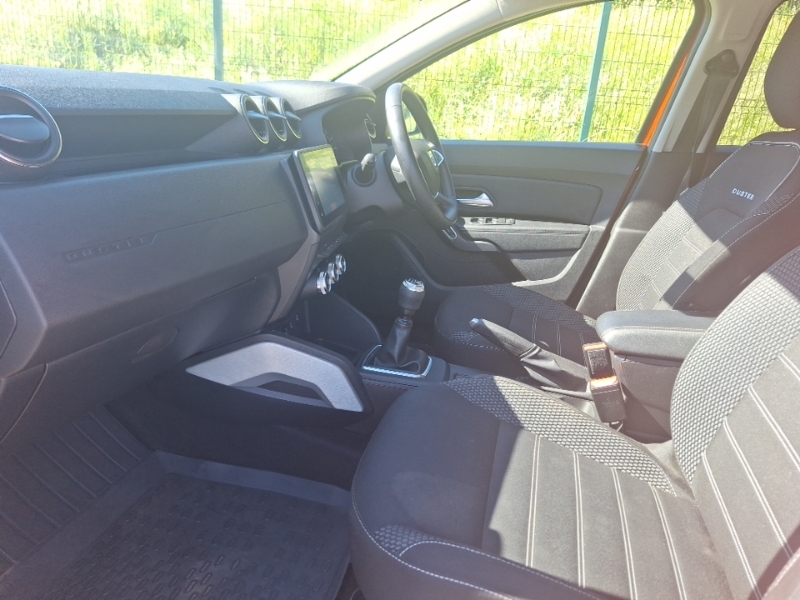 Dacia Duster 1.5 Blue Dci Prestige Orange #5