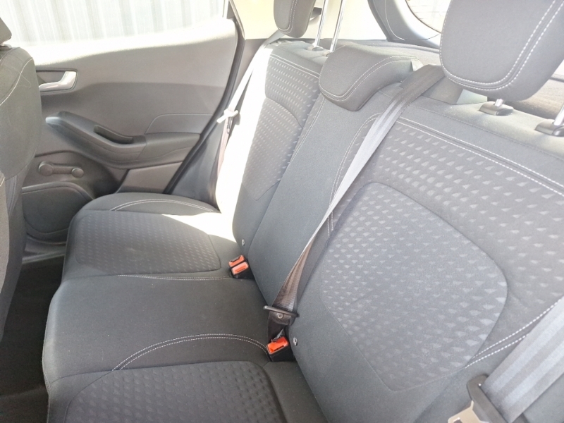 Ford Fiesta 1.1 Zetec Black #6
