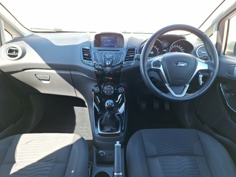 Ford Fiesta 1.25 82 Zetec Silver #3