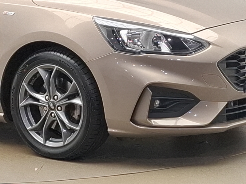 Ford Focus Titanium Grey #20