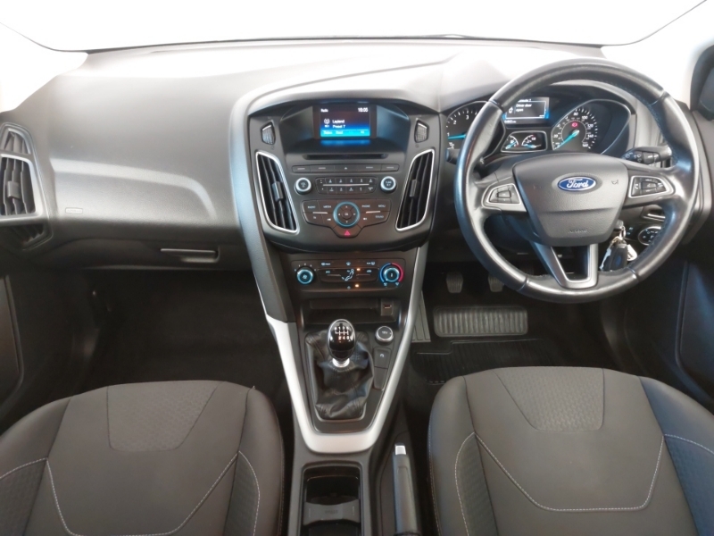 Ford Focus Focus Titanium Tdci White #3