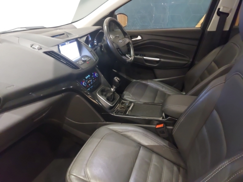 Ford Kuga 1.5 Ecoboost Titanium X Edition 2Wd Black #5