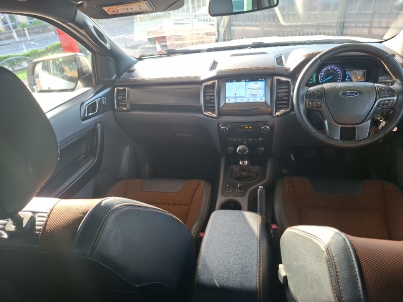 Ford Ranger Pick Up Double Cab Wildtrak 3.2 Tdci 200 White #3