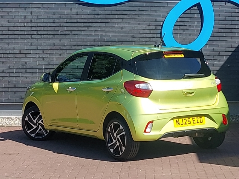 Hyundai I10 1.2 79 Premium Nav Green #2