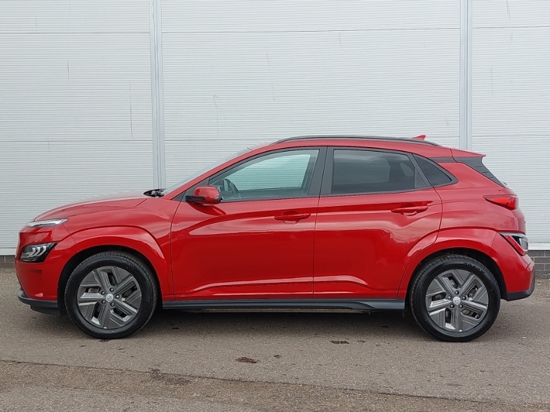 Hyundai Kona 150Kw Premium 64Kwh Red #4