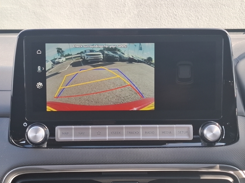 Hyundai Kona Hatchback Red #9