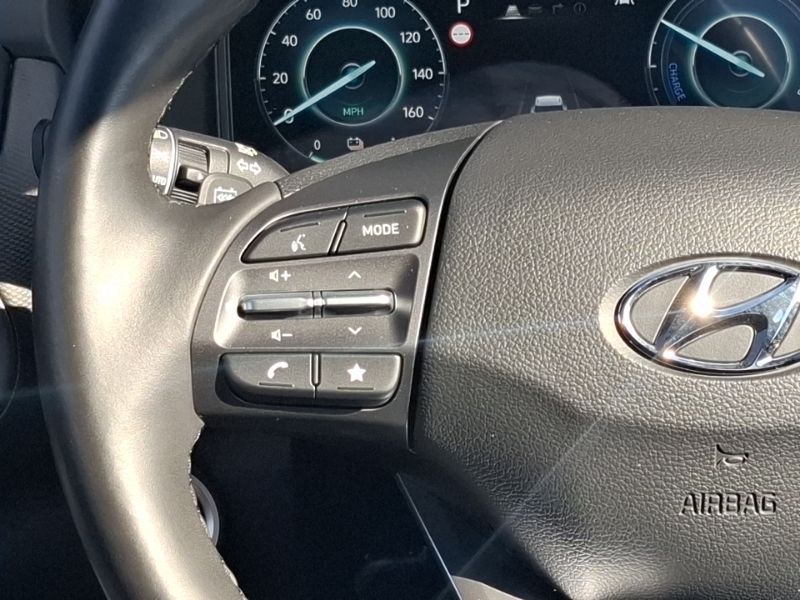 Hyundai Kona Hatchback Red #12