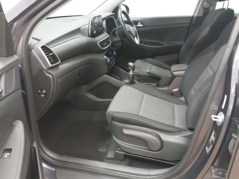 Hyundai Tucson 1.6 Gdi Se Nav 2Wd Grey #5