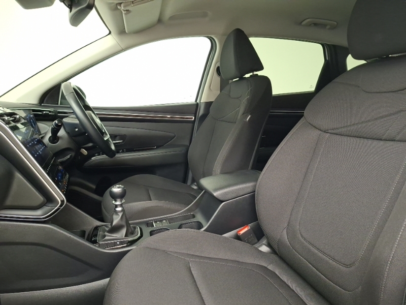 Hyundai Tucson 1.6 Tgdi Se Connect 2Wd DX71WRC White #5