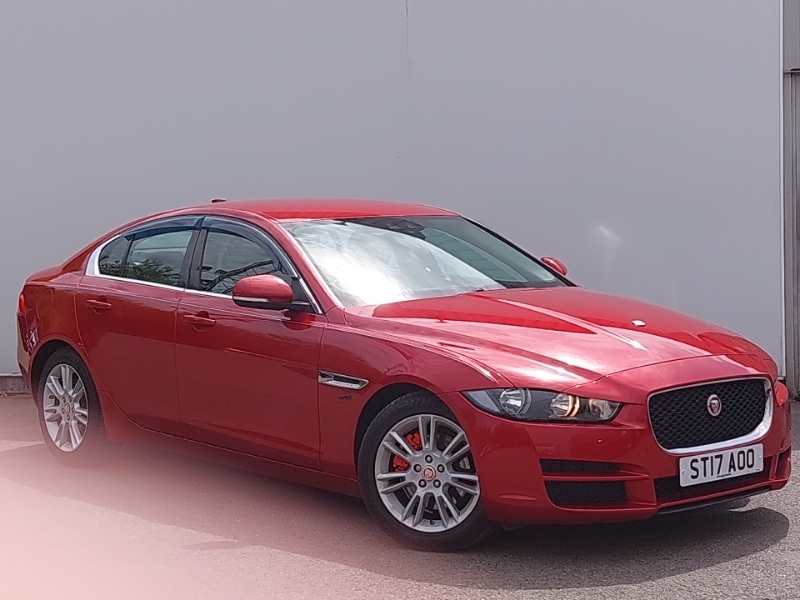Jaguar XE Prestige Black #7
