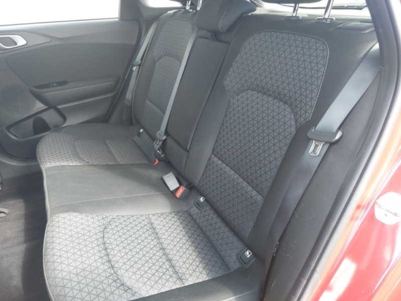 Kia Ceed 1.0T Gdi Isg 2 Red #6