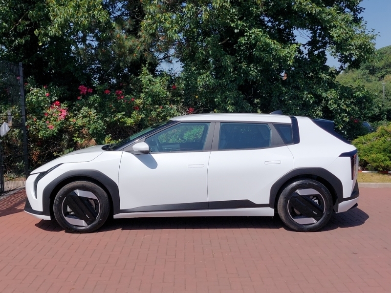 Kia EV4 150Kw Air 81Kwh White #4
