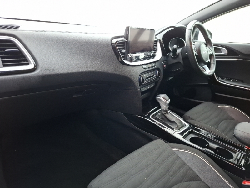 Kia Proceed 1.5T Gdi Isg Gt-line Dct Black #5