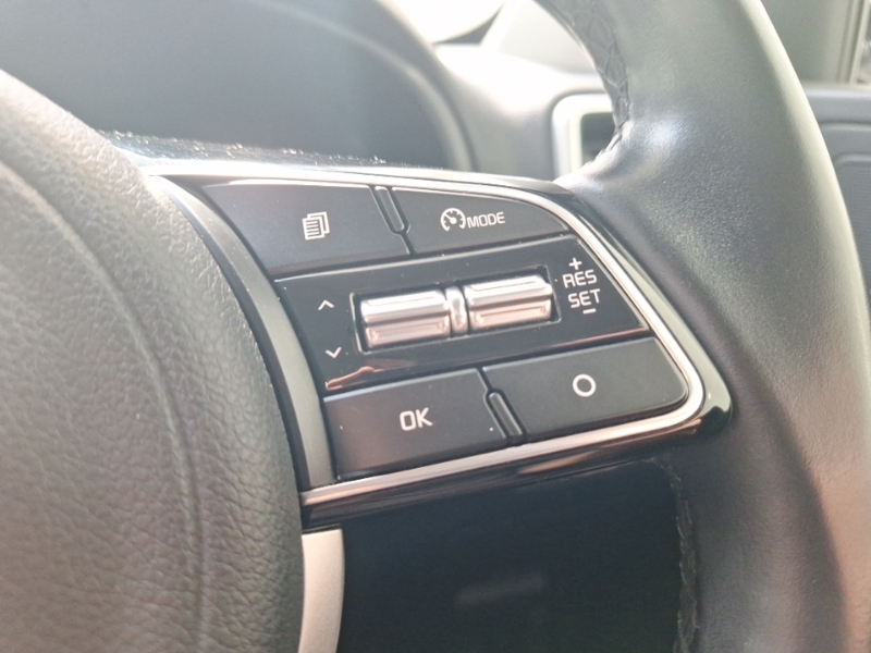 Kia Sportage 1 White #12