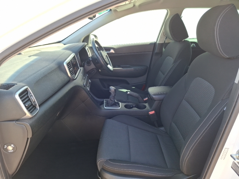 Kia Sportage 1.6 Crdi 48V Isg 2 White #5