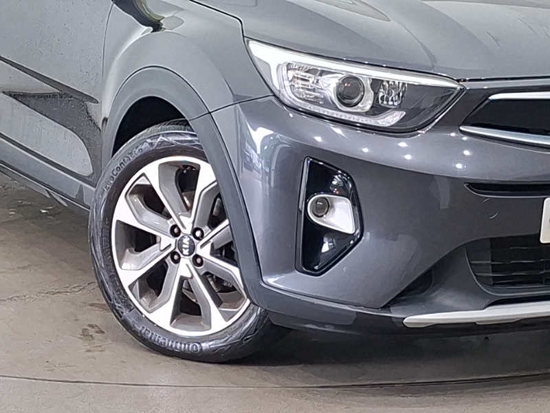 Kia Stonic First Edition Silver #20