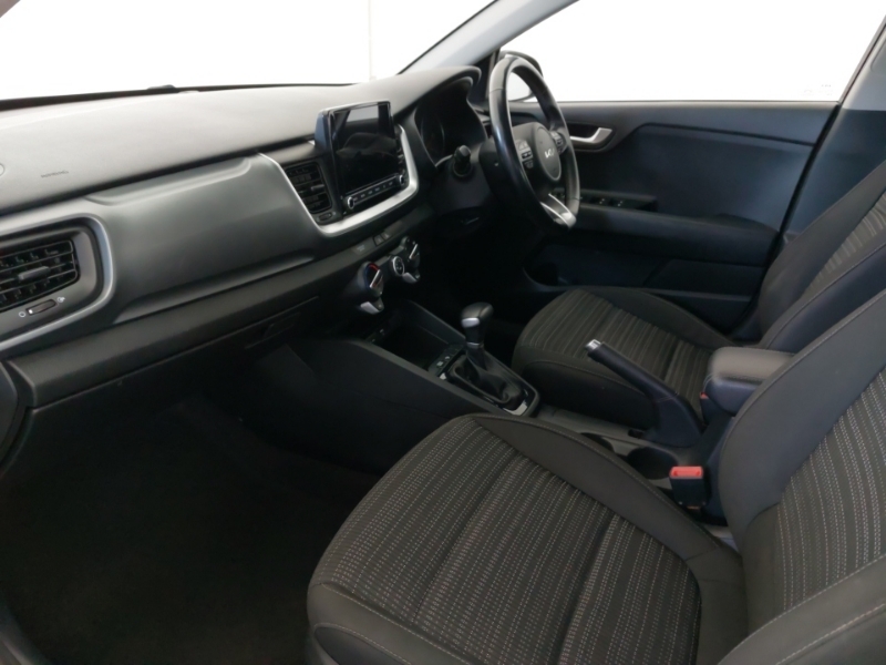 Kia Stonic 1.0T Gdi 99 2 Dct Black #5