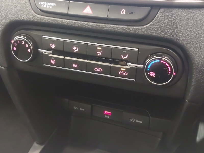 Kia Xceed 4 Phev Black #10
