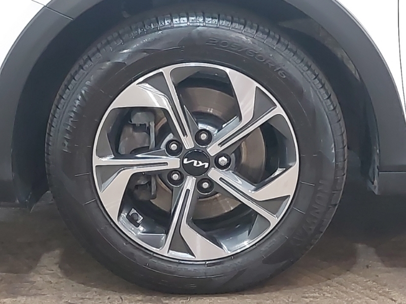 Kia Xceed 4 Phev Black #19