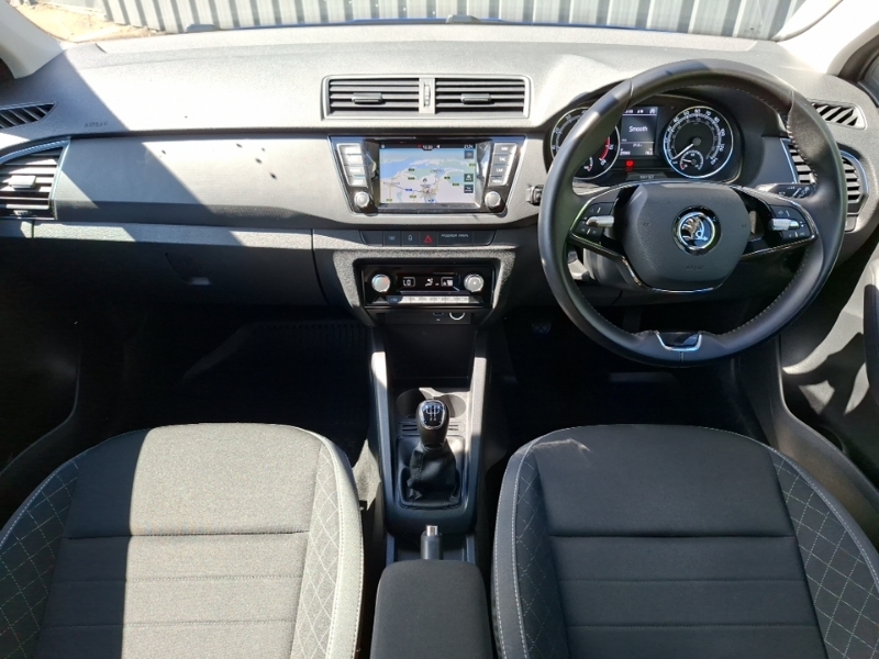 Skoda Fabia 1.0 Tsi Se L Blue #3