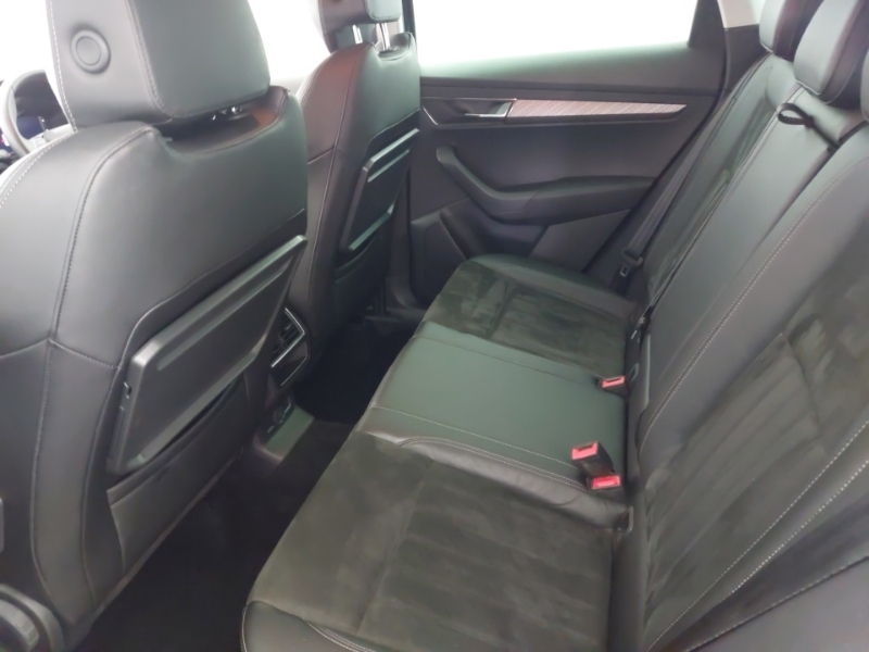 Skoda Karoq 1.0 Tsi 116 Se L GD24WKG Black #6