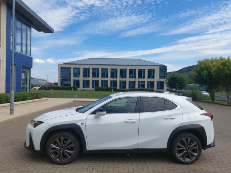 Lexus UX 300E  #7