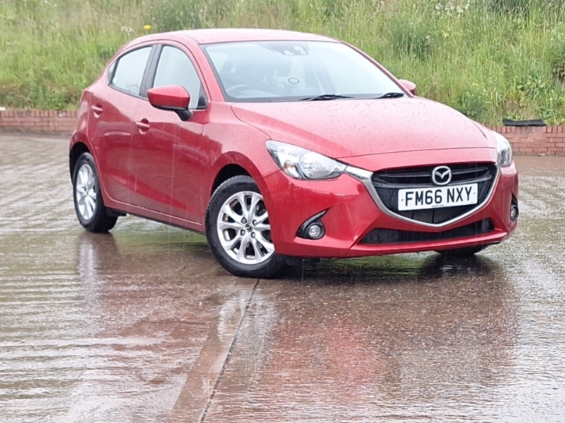 Mazda 2 1.5 Se-l Red