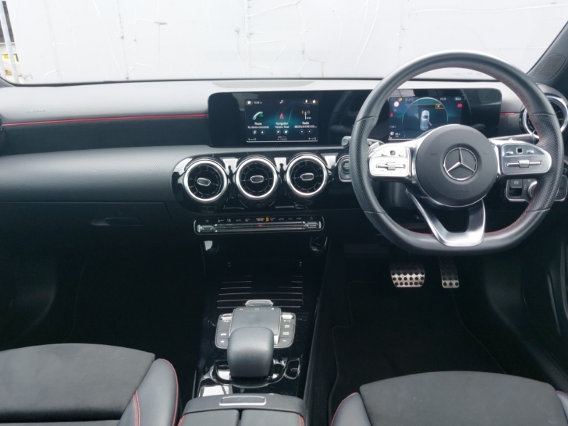 Mercedes-Benz A Class Hatchback Black #3