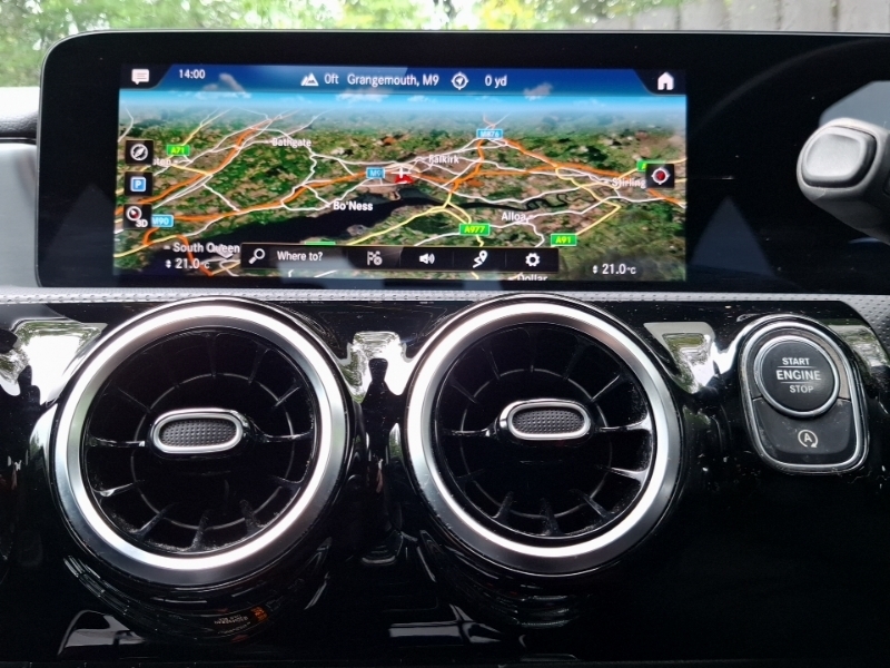 Mercedes-Benz CLA Class Cla 180 Amg Line Premium Silver #10