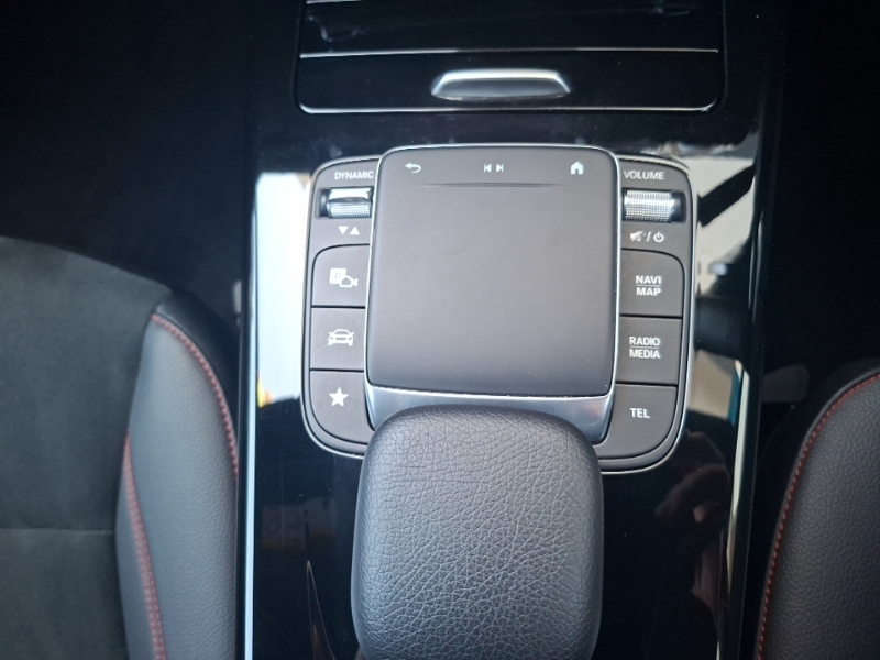 Mercedes-Benz CLA Class Cla 180 Amg Line Executive Coupe Black #17